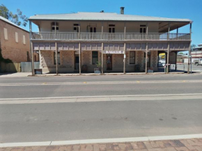 Austral Inn, Quorn